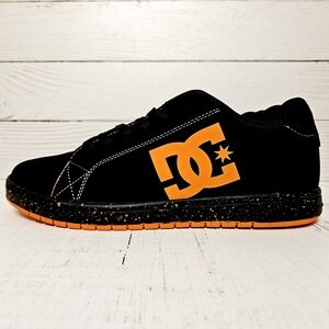 DC Gaveler Low-Top Black and Orange Skate Sneakers ADYS100536 Men's Size 10.5